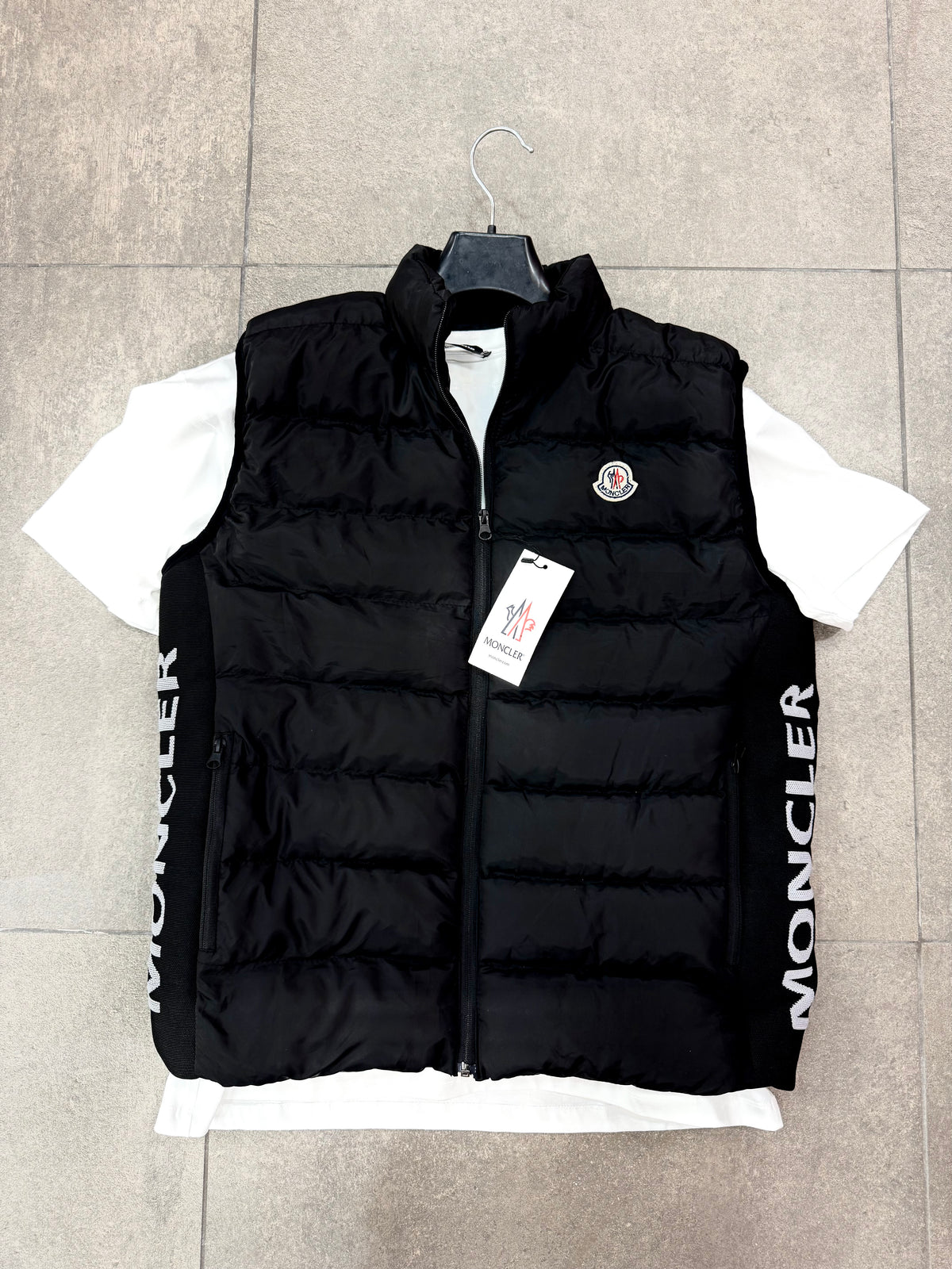 Αμάνικο moncler
